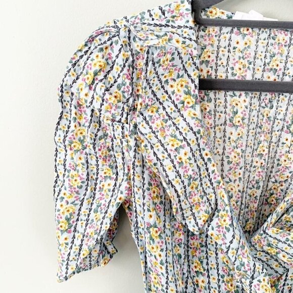 Talulah floral short sleeve‎ ruffle true wrap knee length lightweight dress - Picture 2 of 6